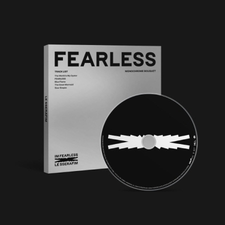 LE SSERAFIM｜デビュー・ミニアルバム『FEARLESS』Monochrome