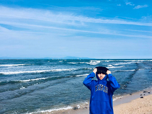 歌王子あび(ベランパレード) 